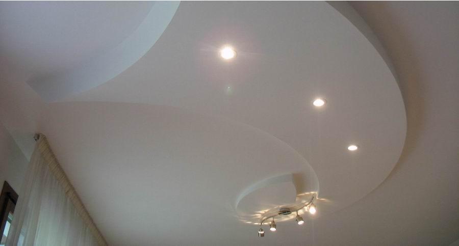 Abbassamento soffitto salone: una casa moderna su livelli sfalsati ... Soffitti cartongesso design